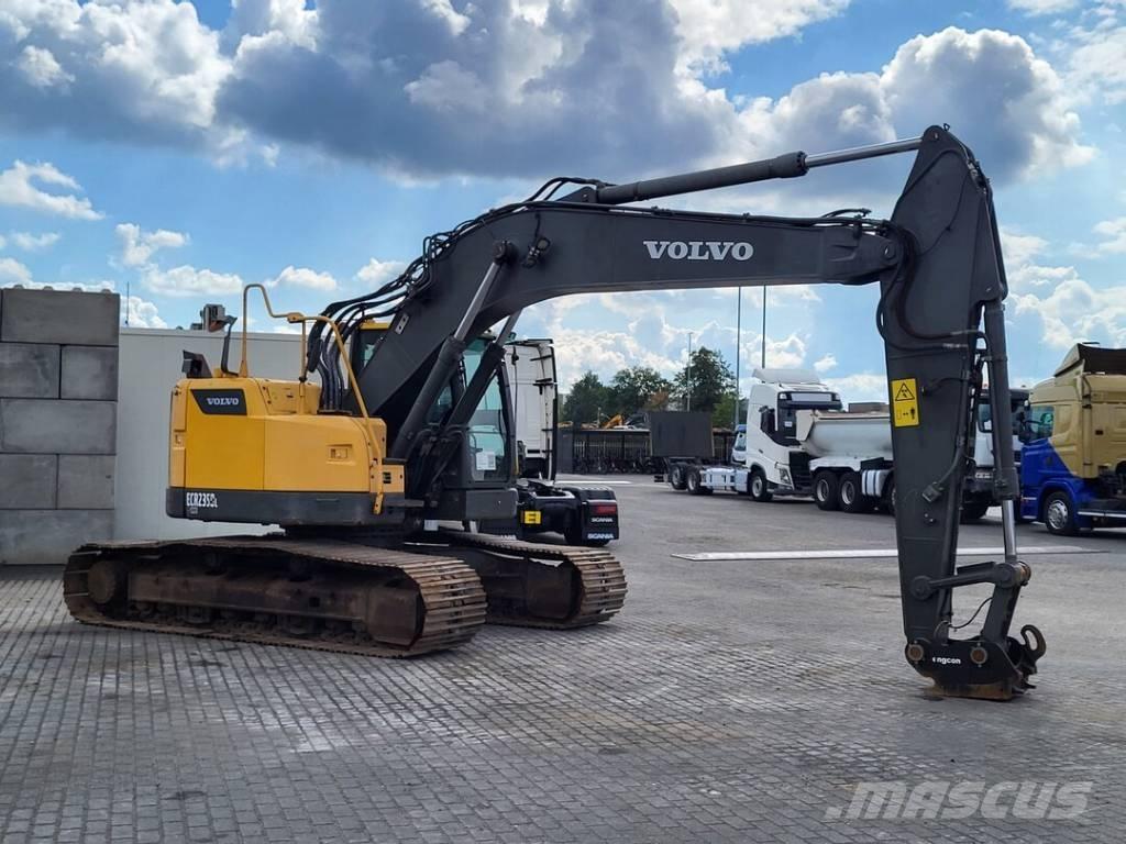 Volvo ECR 235 DL Telakaivukoneet