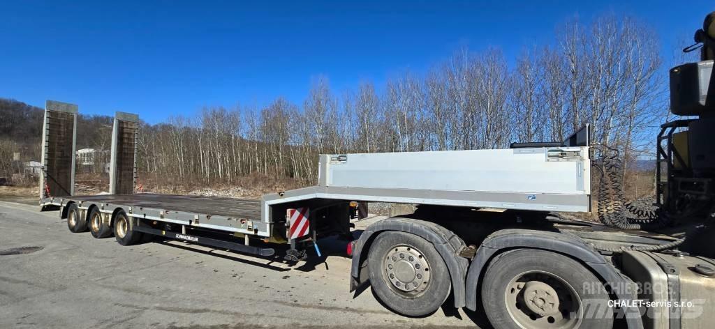 Schwarzmüller D40R Puoliperävaunulavetit