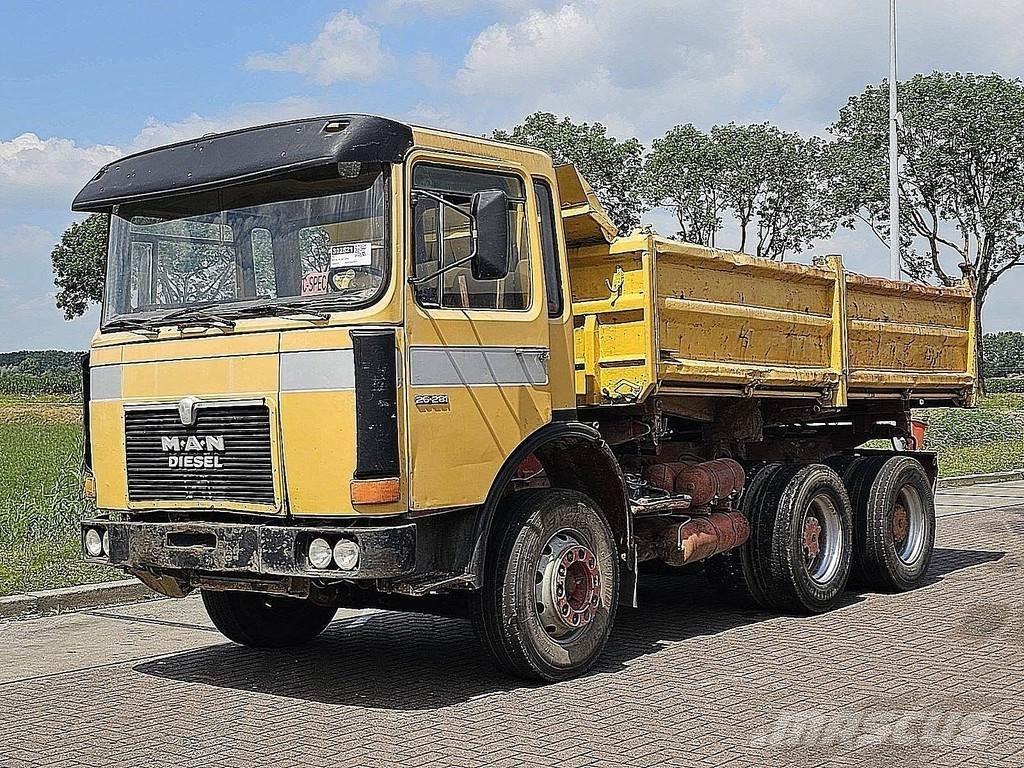 MAN 26.281 DFK 6X4 Sora- ja kippiautot