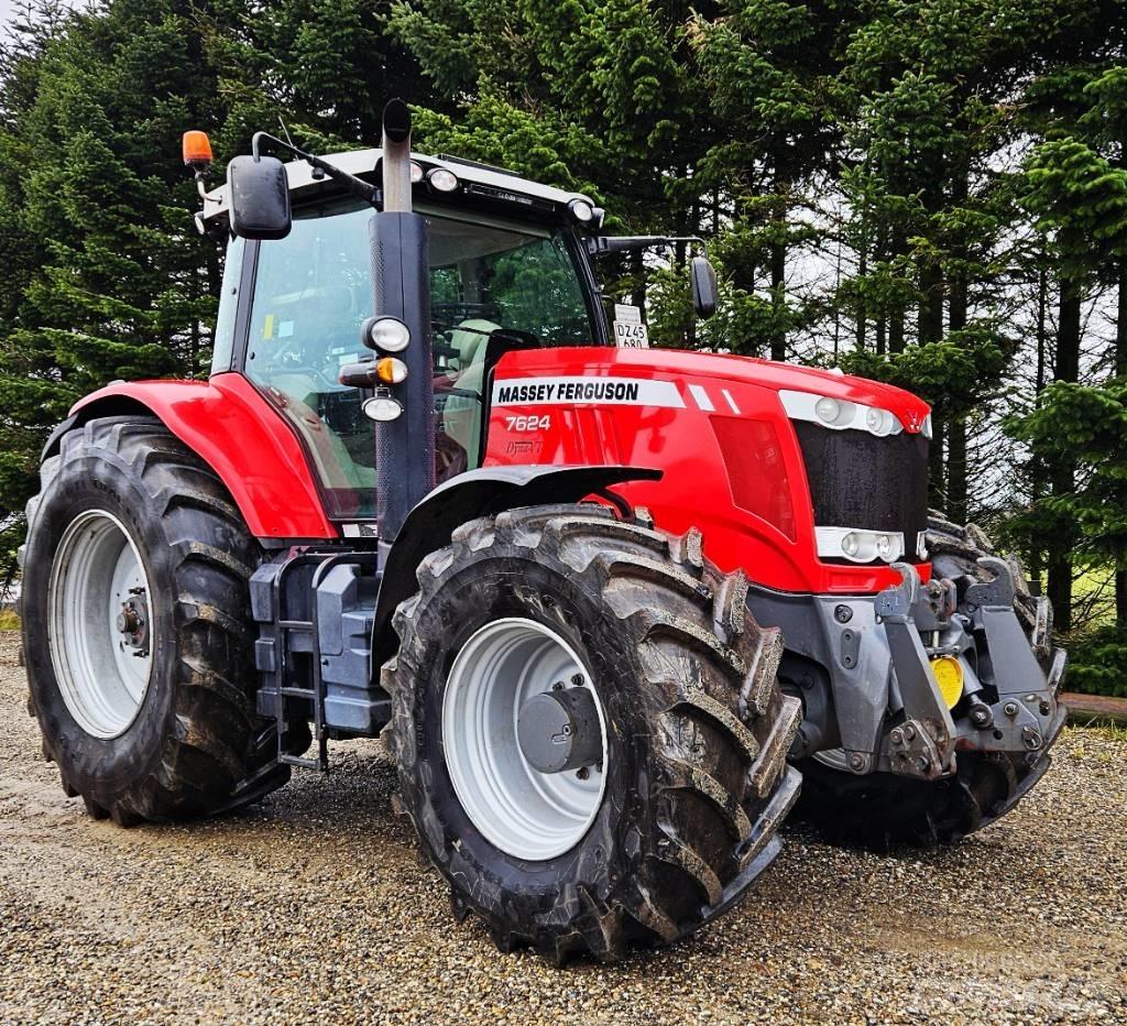 Massey Ferguson 7624 Traktorit