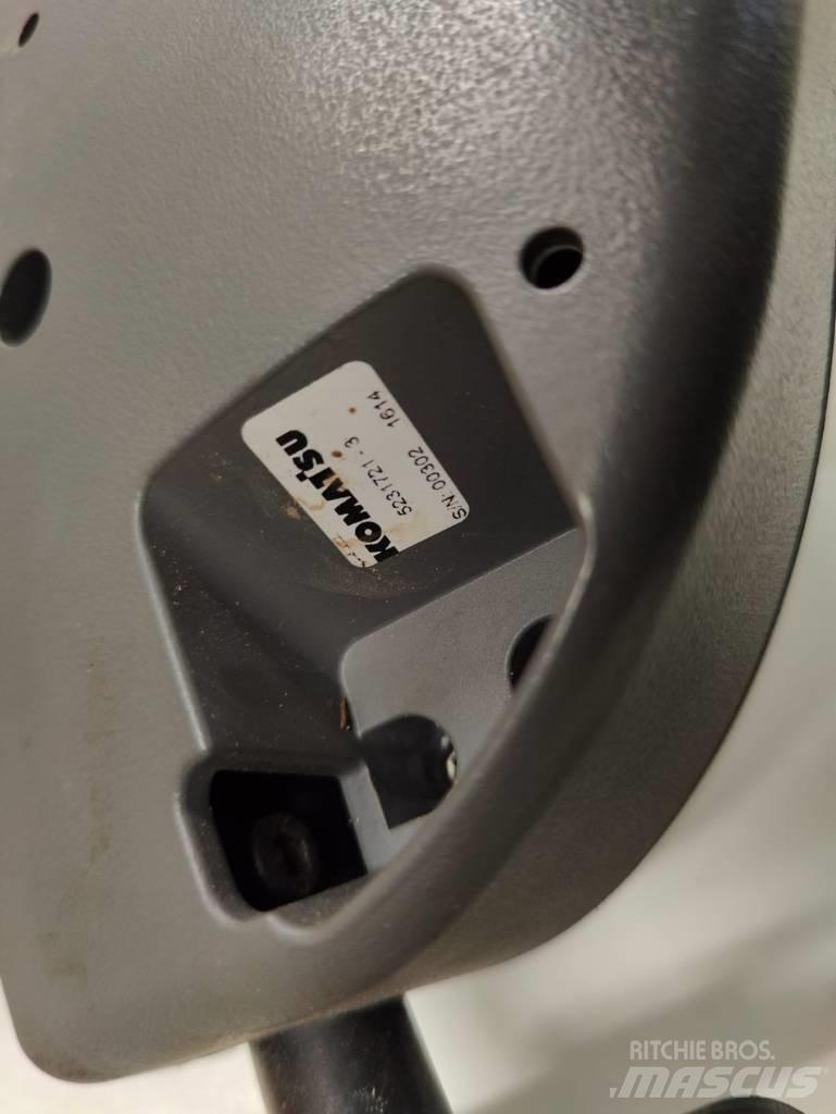 Komatsu Joysticks Sähkö ja elektroniikka