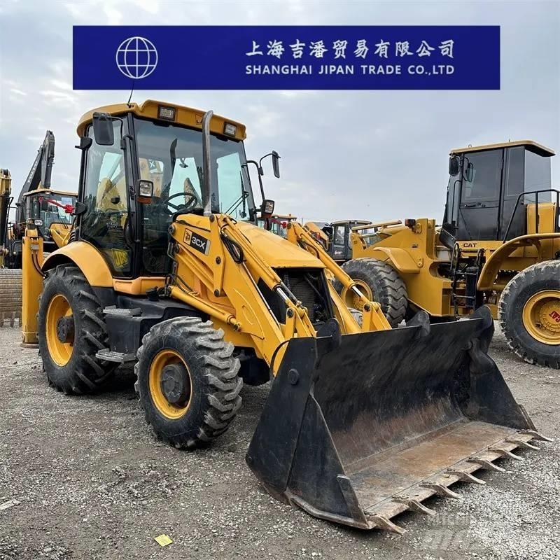 JCB 3 CX Pyöräkuormaajat