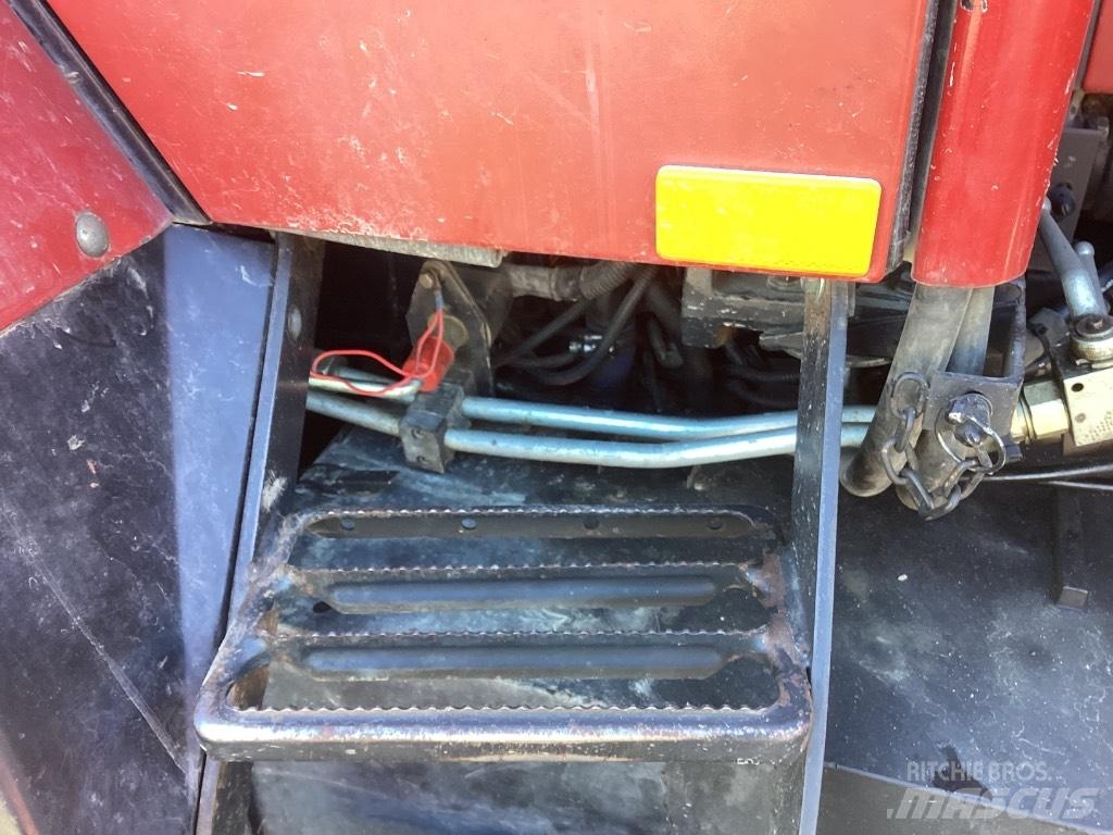 Case IH Maxxum 5130 Traktorit