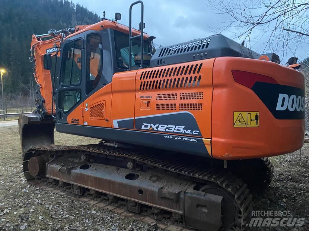 Doosan DX 235 NLC-5 Telakaivukoneet