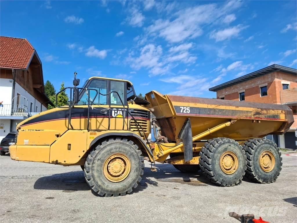 CAT 725 Dumpperit