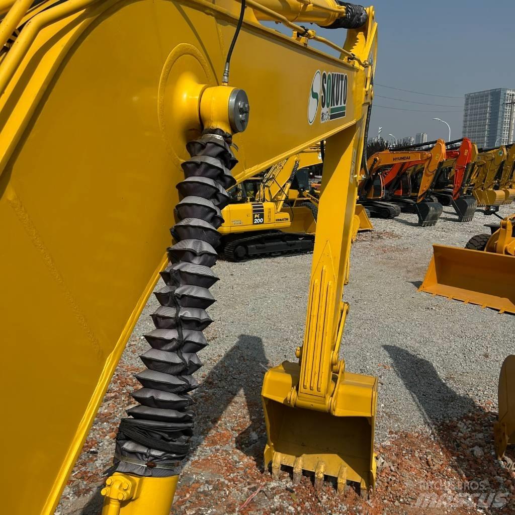 Komatsu 210-8 Telakaivukoneet