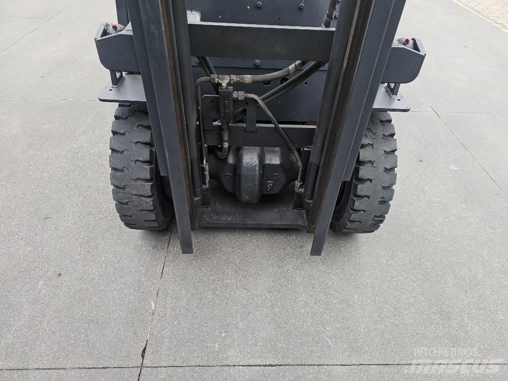 Doosan D 25 G Dieseltrukit