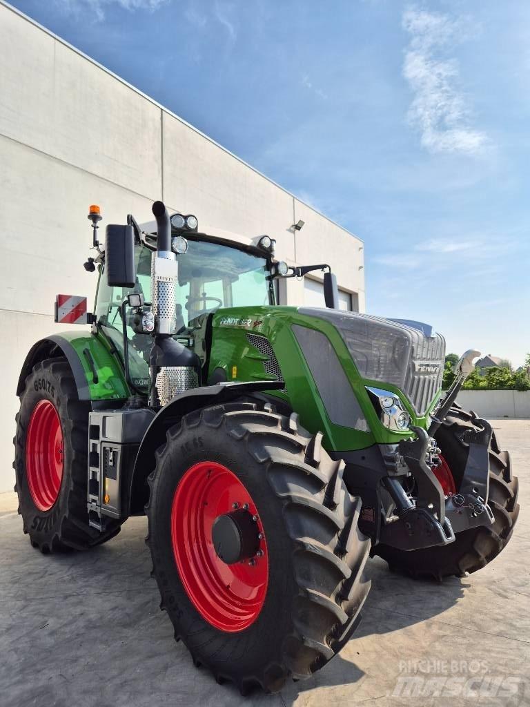 Fendt 822 Vario Traktorit