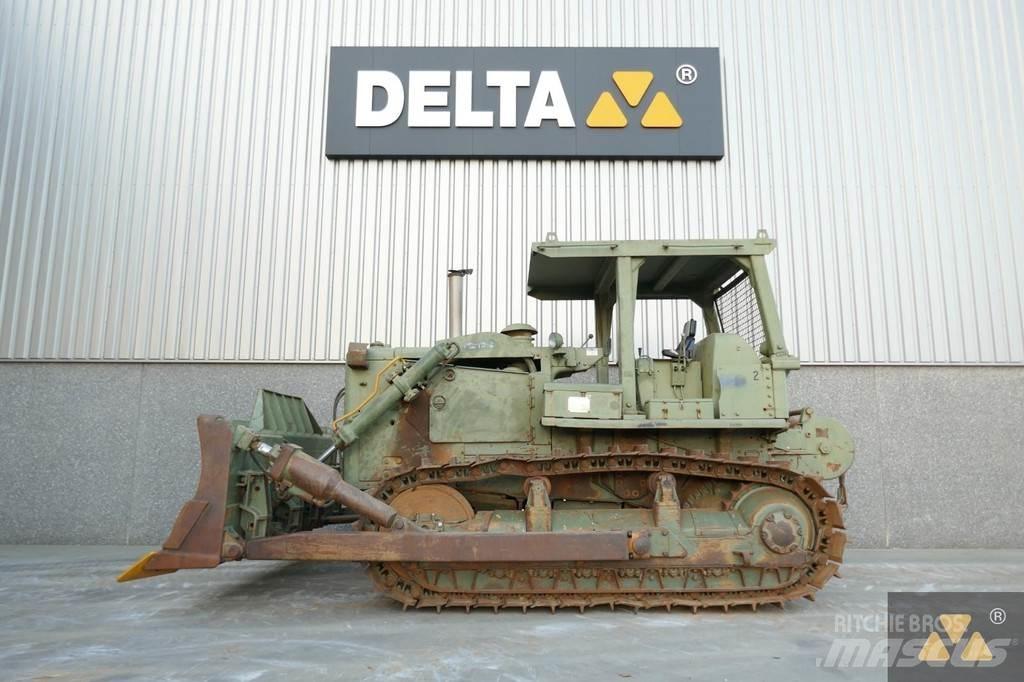 CAT D7F Ex-army Telaketjupuskutraktorit