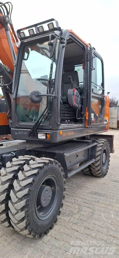 Doosan DX 165 WR-7 Pyöräkaivukoneet