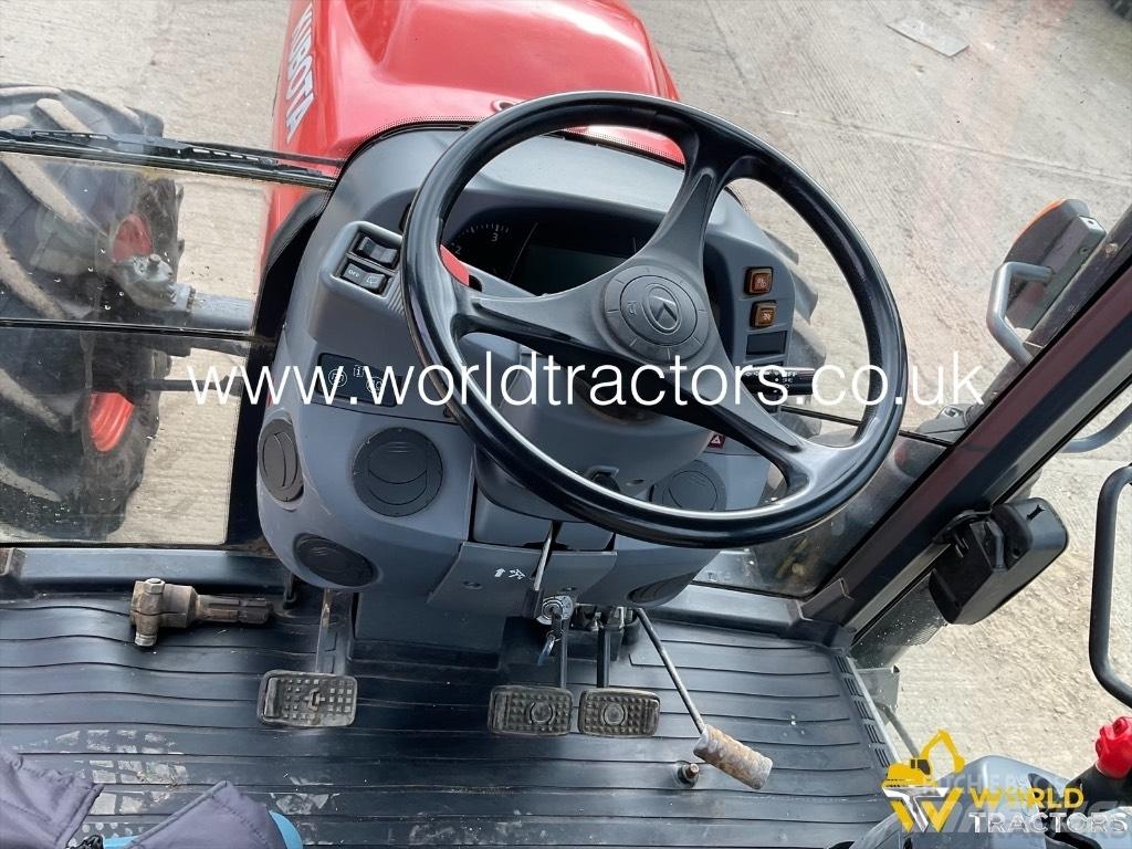 Kubota M 135 GX Traktorit