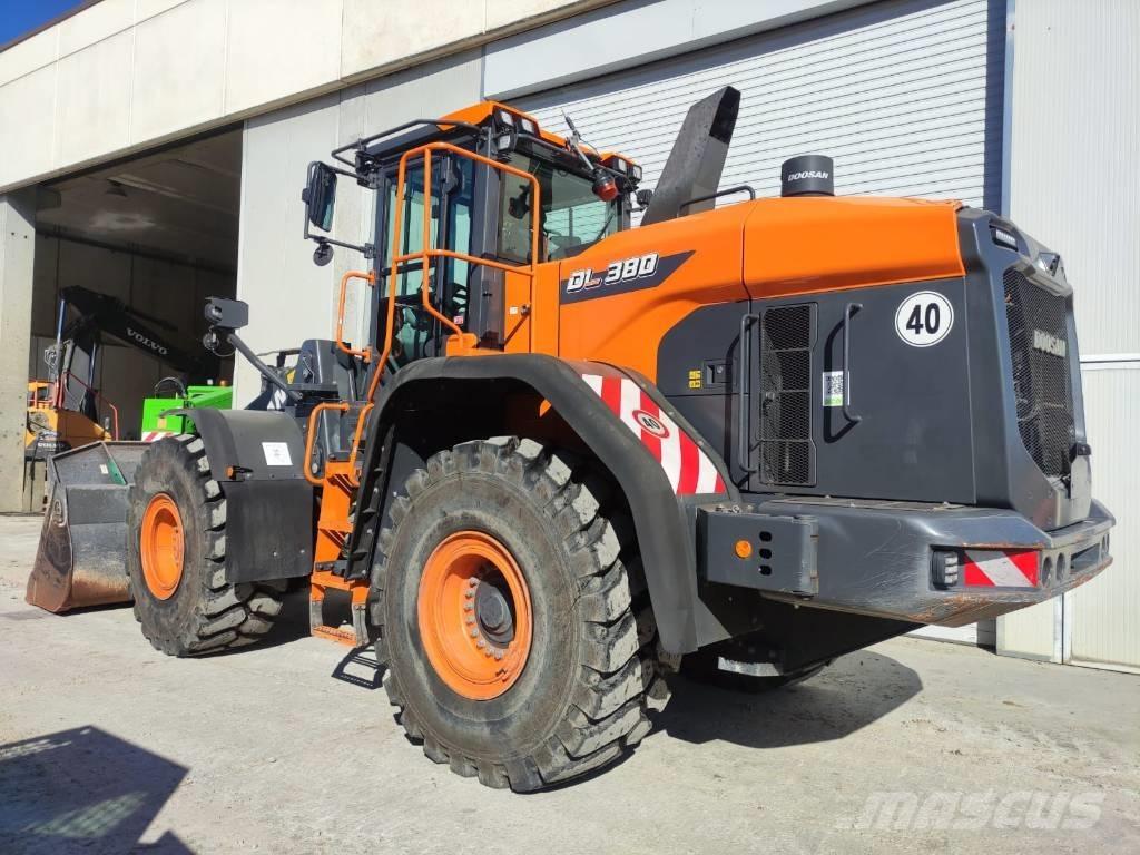 Doosan DL 380-7 Pyöräkuormaajat
