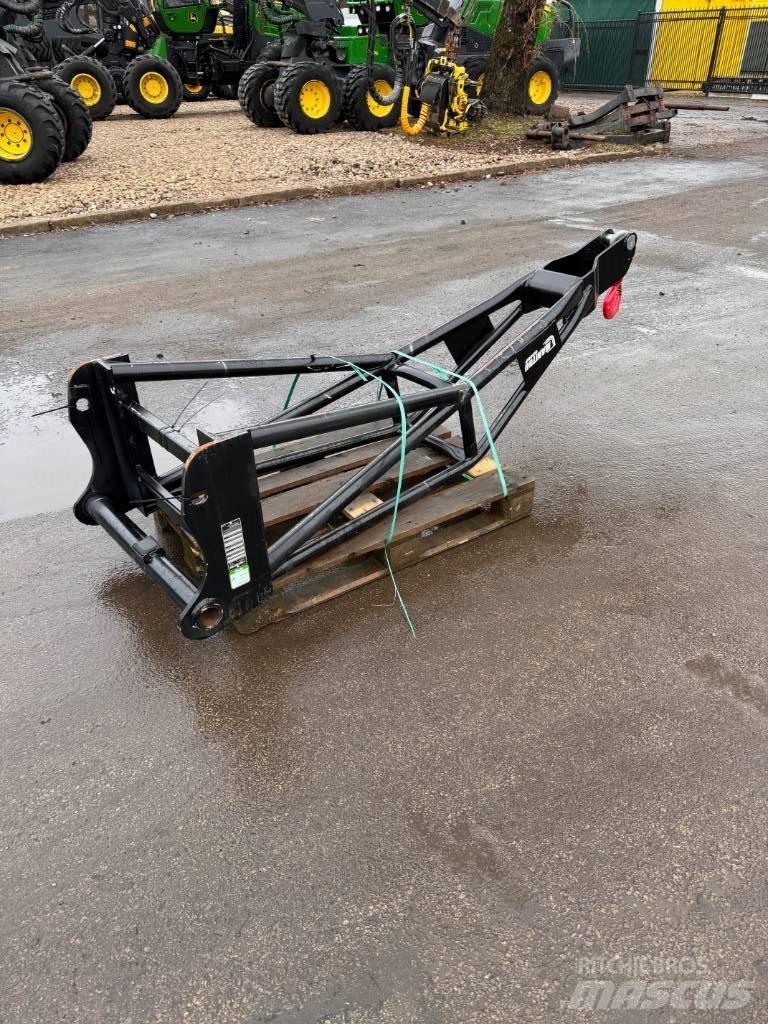 Manitou P2000 Nostimet ja tavarahissit