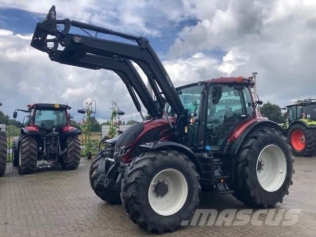 Valtra N155 Active Traktorit