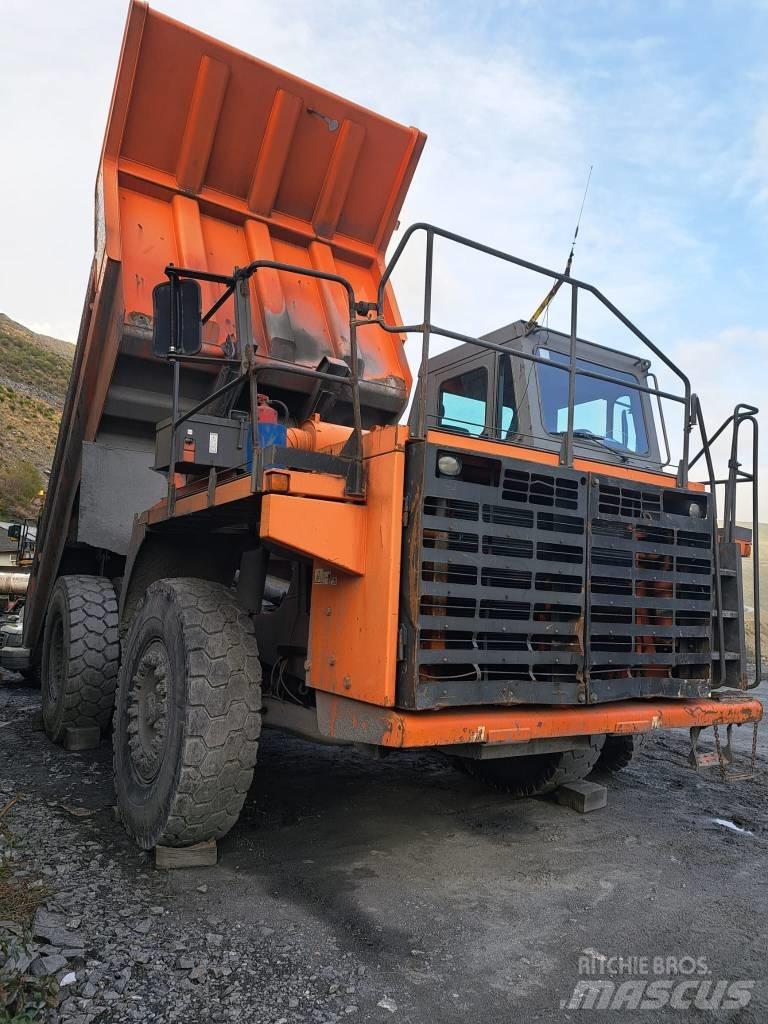 Hitachi EH 750-2 Maansiirtoautot