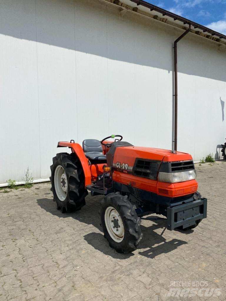 Kubota GL29 Taajamatraktorit
