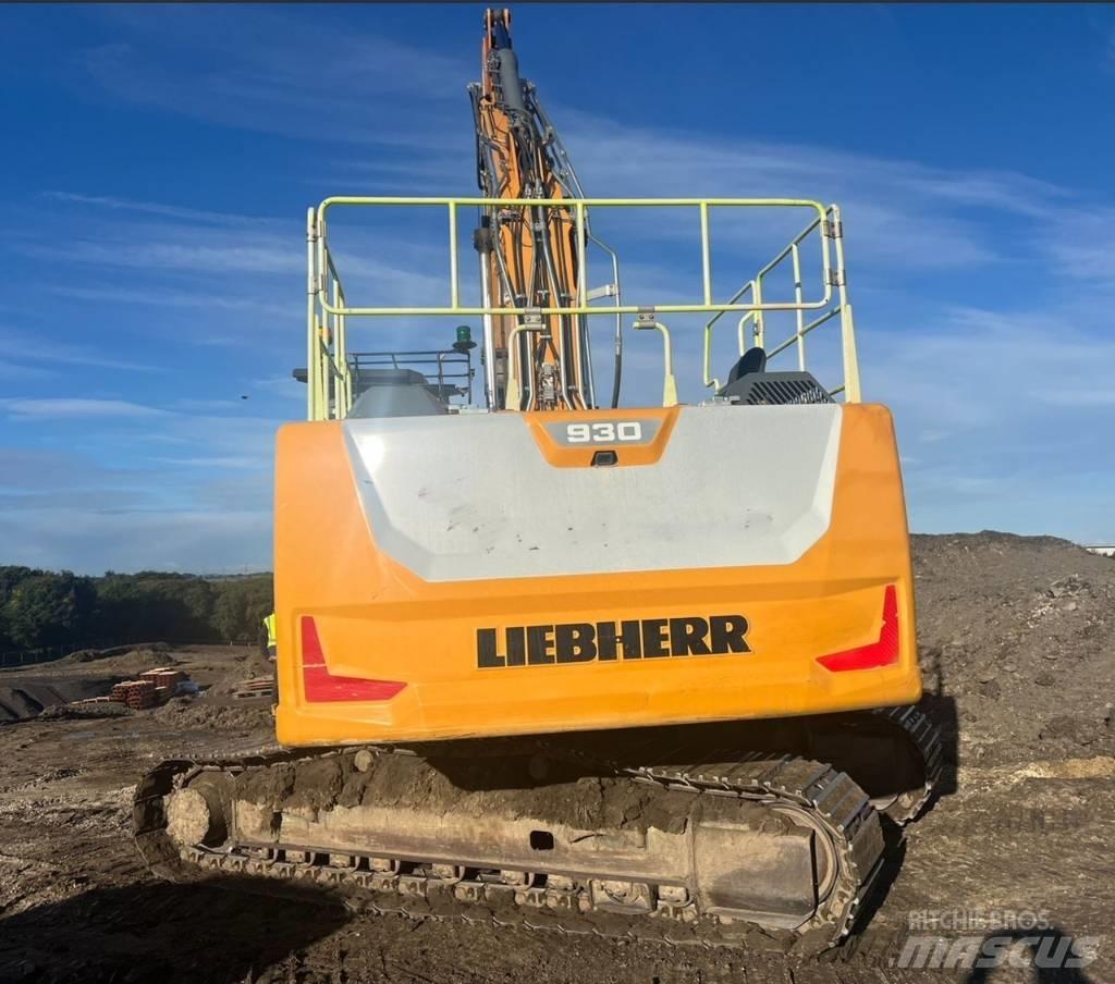Liebherr R 930 LC Telakaivukoneet