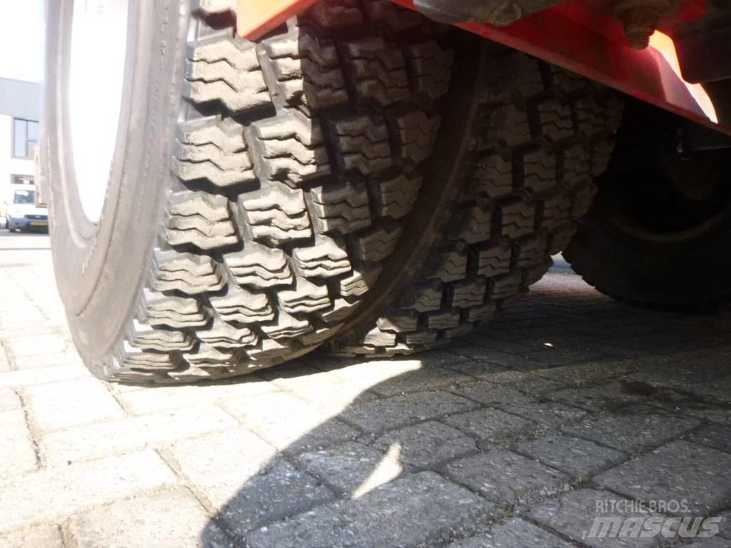 Kalmar DCG 140-6 Dieseltrukit
