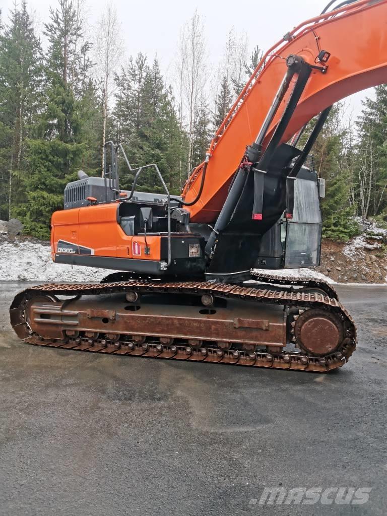 Doosan DX 300 LC-5 Telakaivukoneet