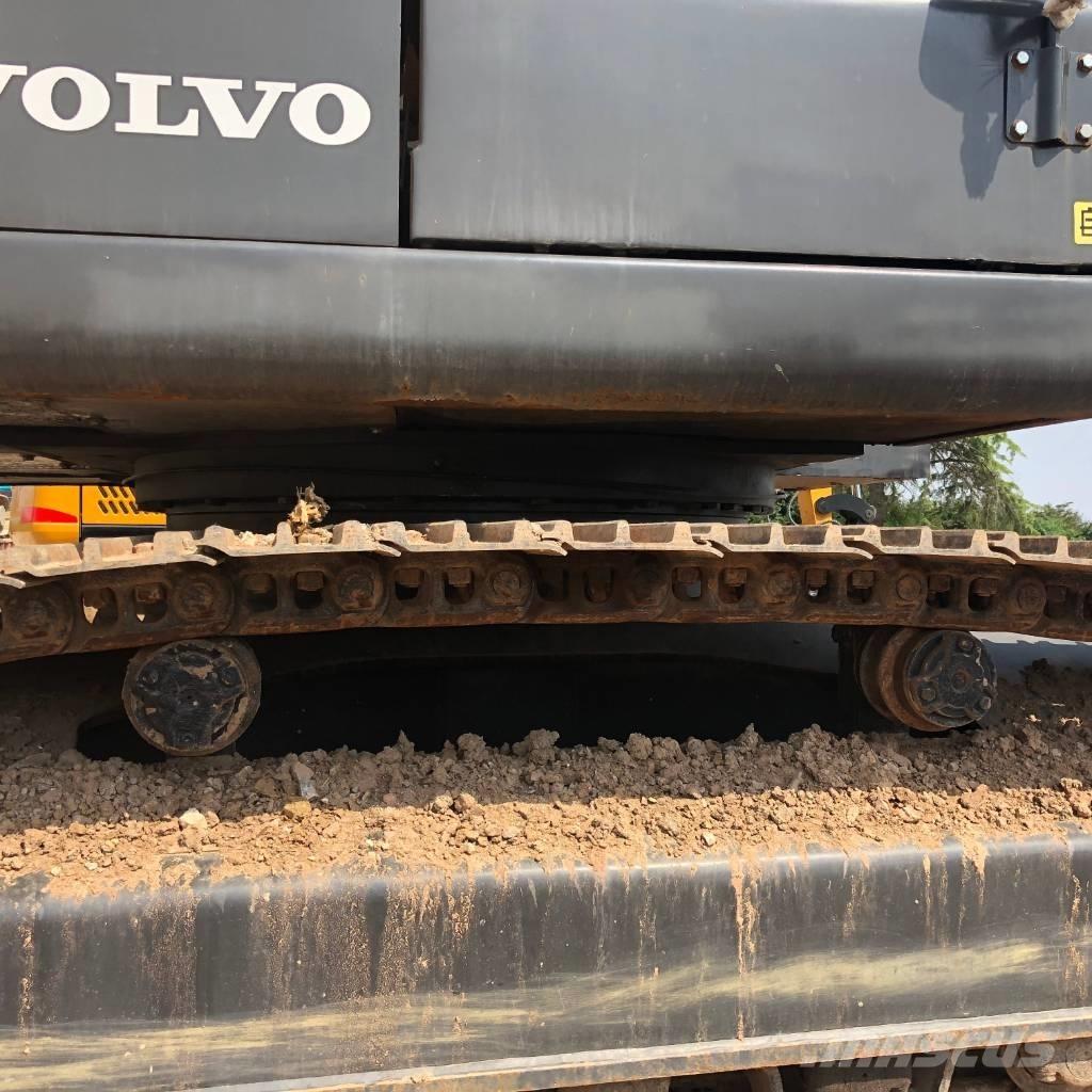 Volvo EC240 Telakaivukoneet