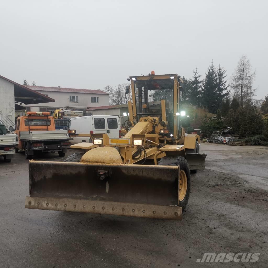 O&K F 106 A Tiehöylät