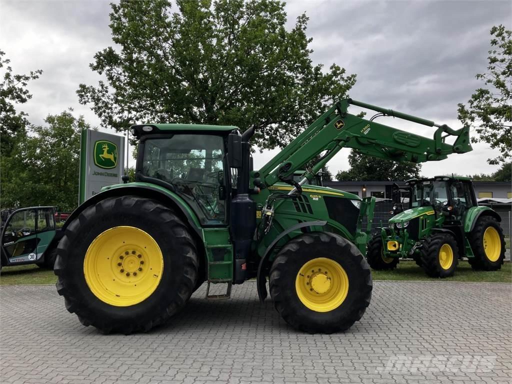 John Deere 6215R Traktorit