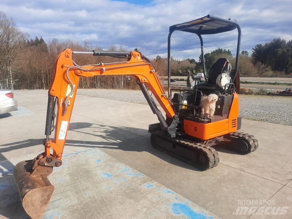 Hitachi ZX19U-5A Minikaivukoneet < 7t
