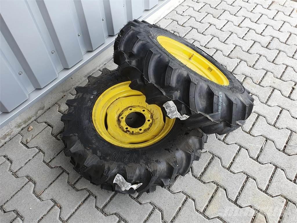 Titan 8-16 x2 Renkaat ja vanteet