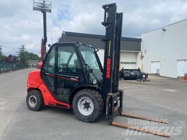 Manitou MSI35 Maastotrukit