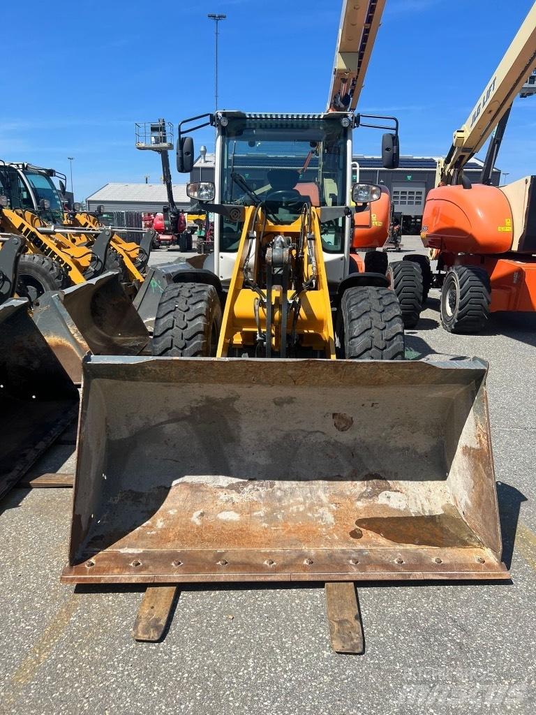 Liebherr L 506 Pyöräkuormaajat