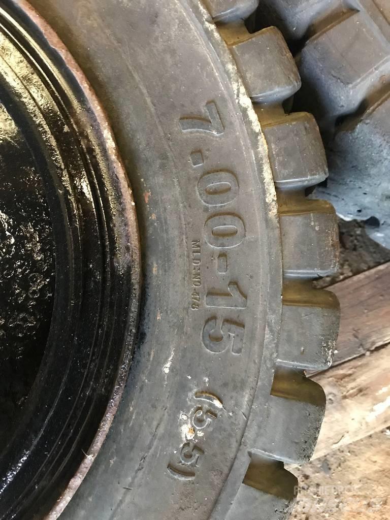 Bobcat S 175 Liukuohjatut kuormaajat