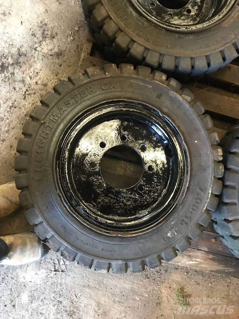 Bobcat S 175 Liukuohjatut kuormaajat