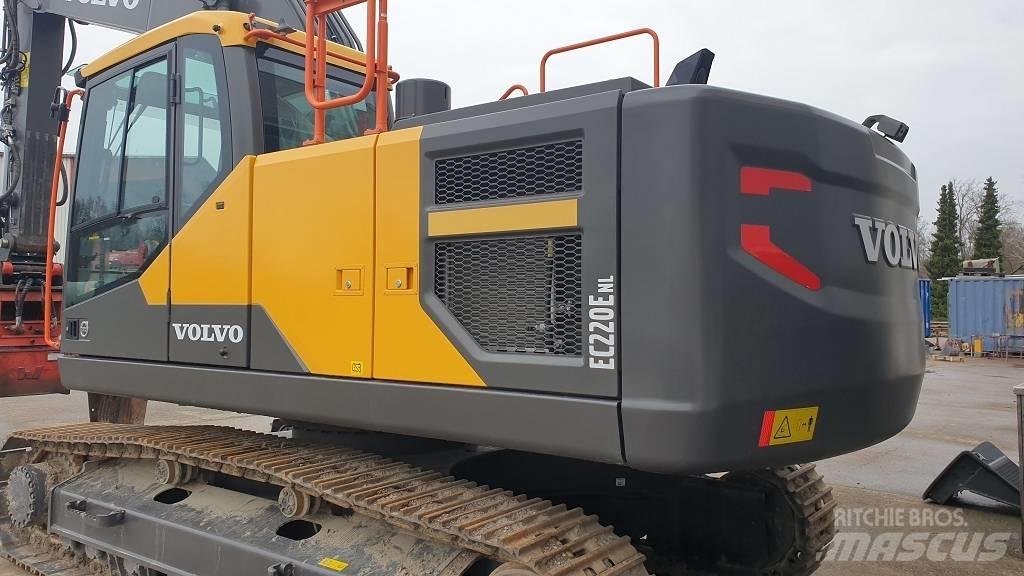 Volvo EC 220 E Telakaivukoneet