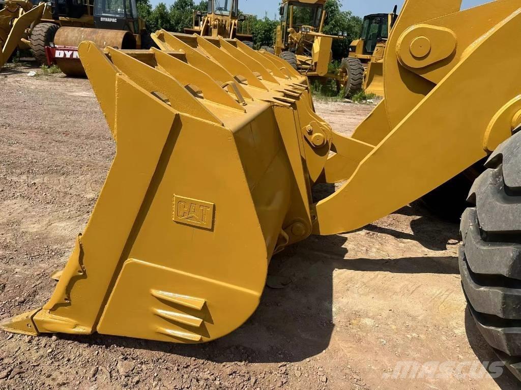 CAT 980H Pyöräkuormaajat