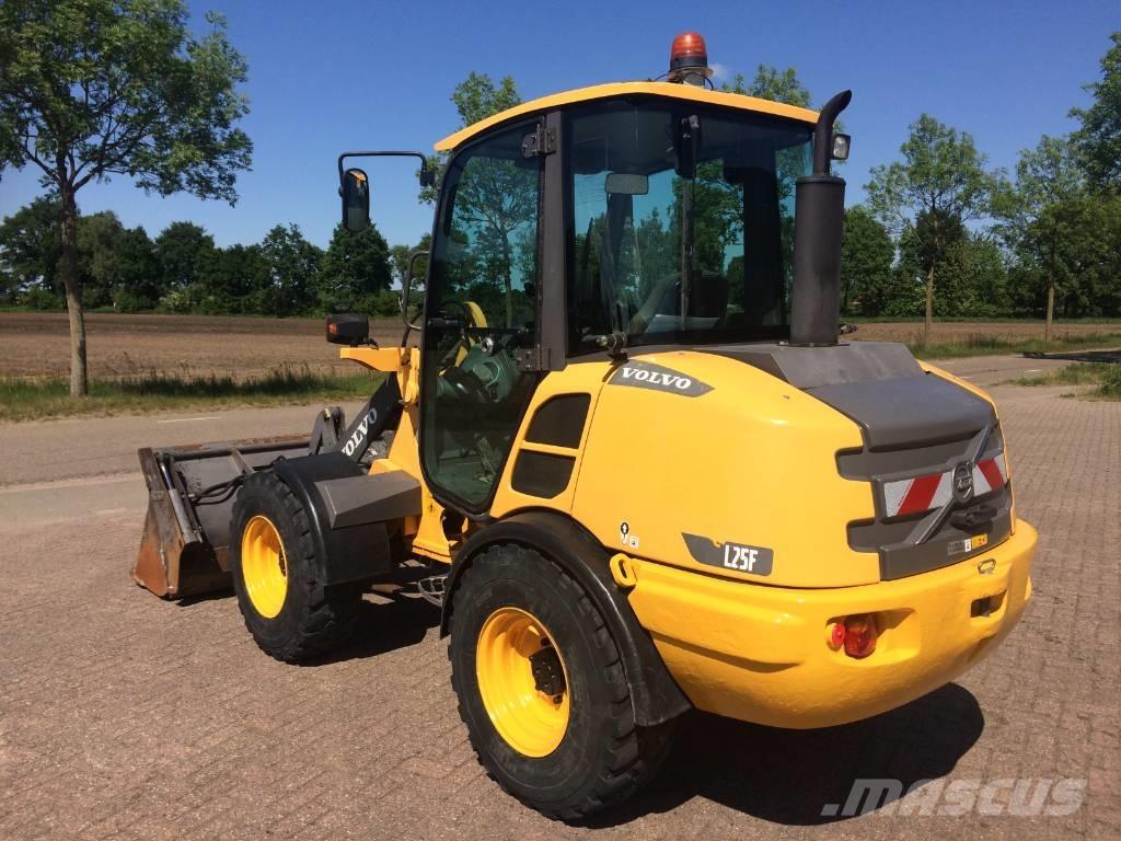 Volvo L 25 F Pyöräkuormaajat