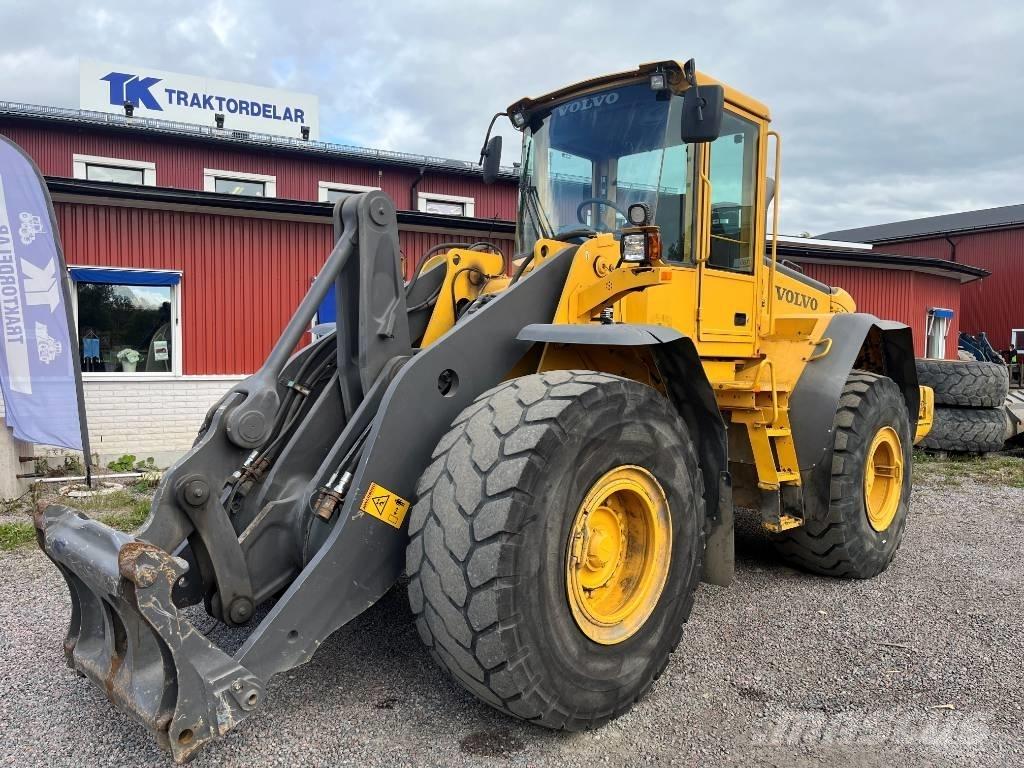 Volvo L 120 E Pyöräkuormaajat