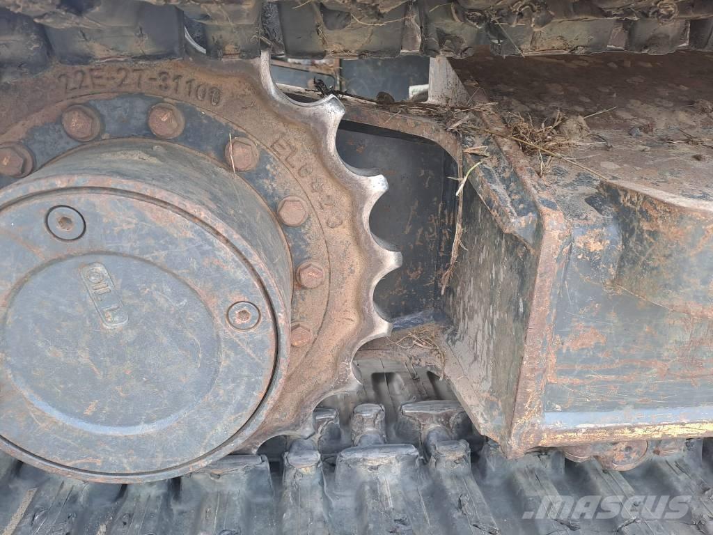 Komatsu PC 80 MR-5 Midikaivukoneet 7t - 12t