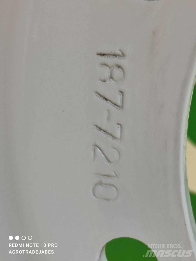  (W15LX24) rim (W15LX24) Renkaat ja vanteet