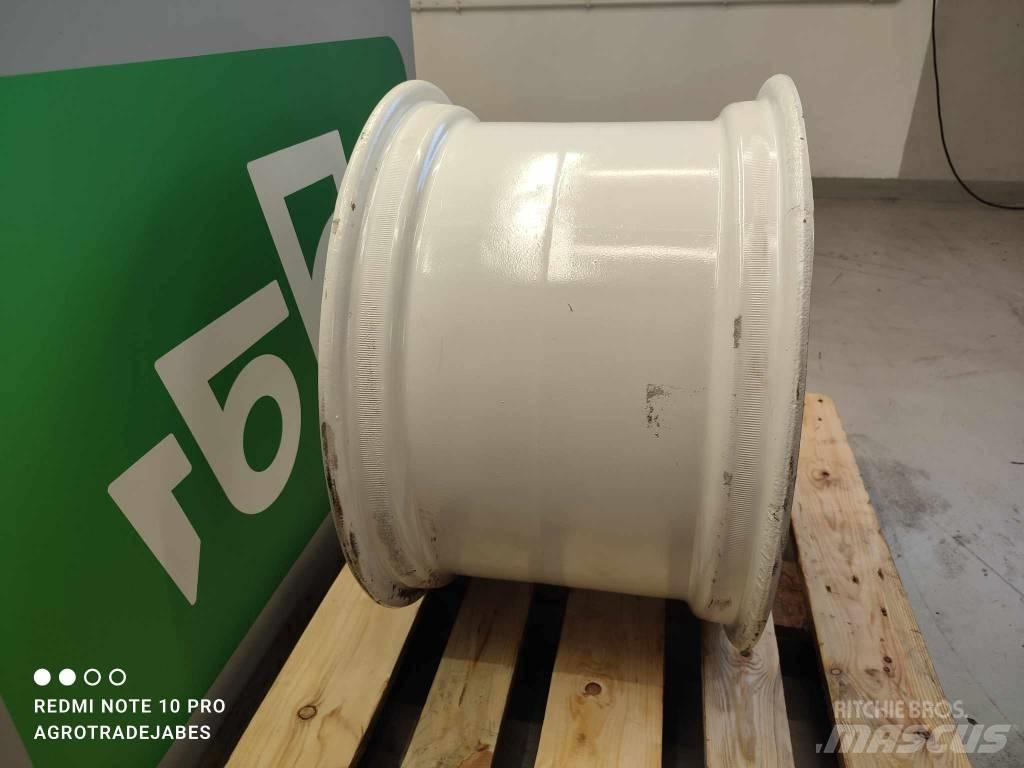  (W15LX24) rim (W15LX24) Renkaat ja vanteet