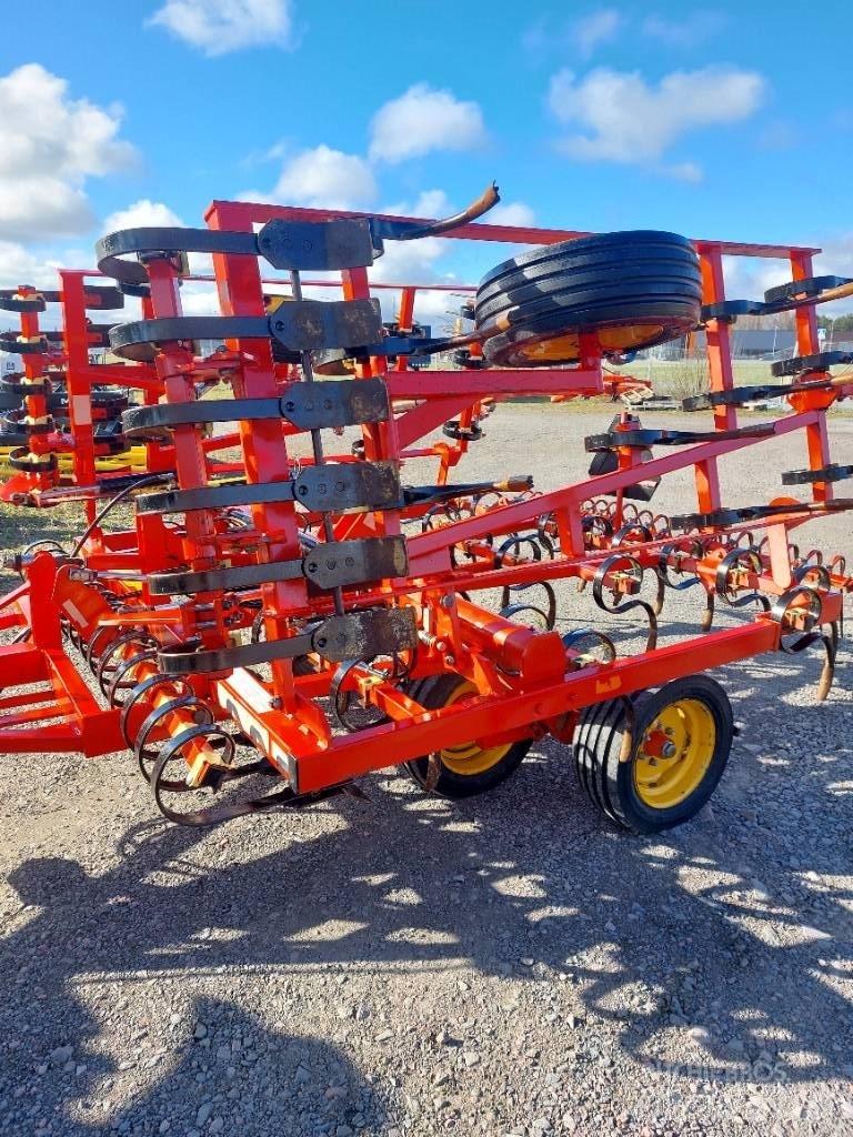 Väderstad NZF 450 Äkeet