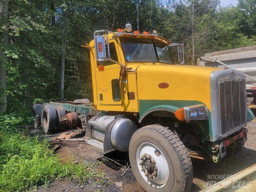 Peterbilt 357 Sora- ja kippiautot