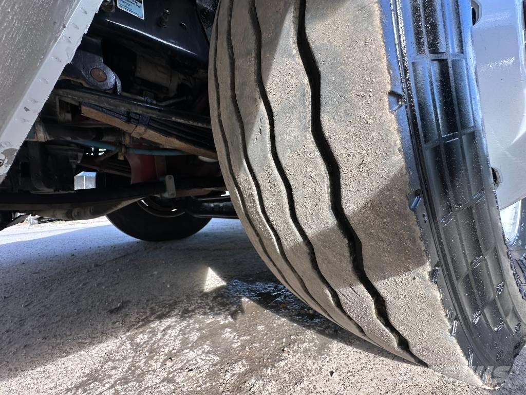 Mack LEU 613 Jäteautot