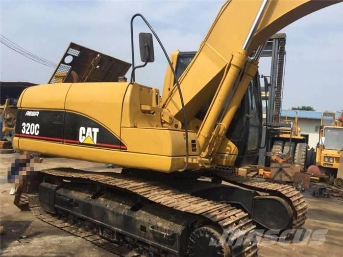 CAT 320 C Telakaivukoneet