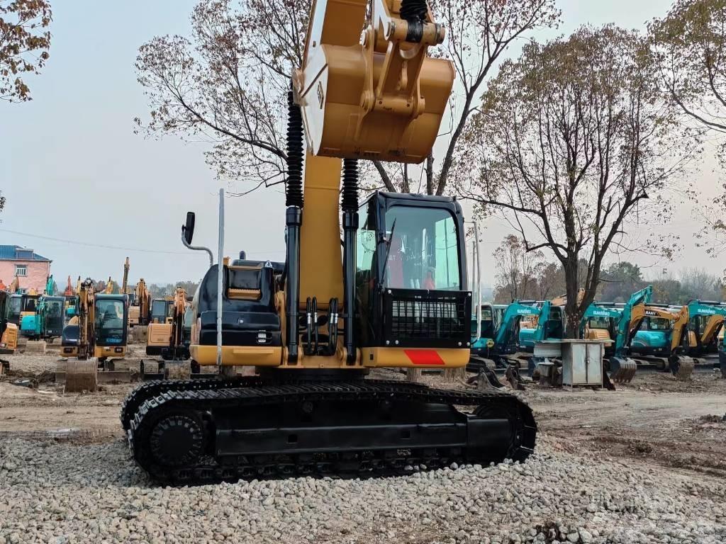 CAT 320 D Telakaivukoneet