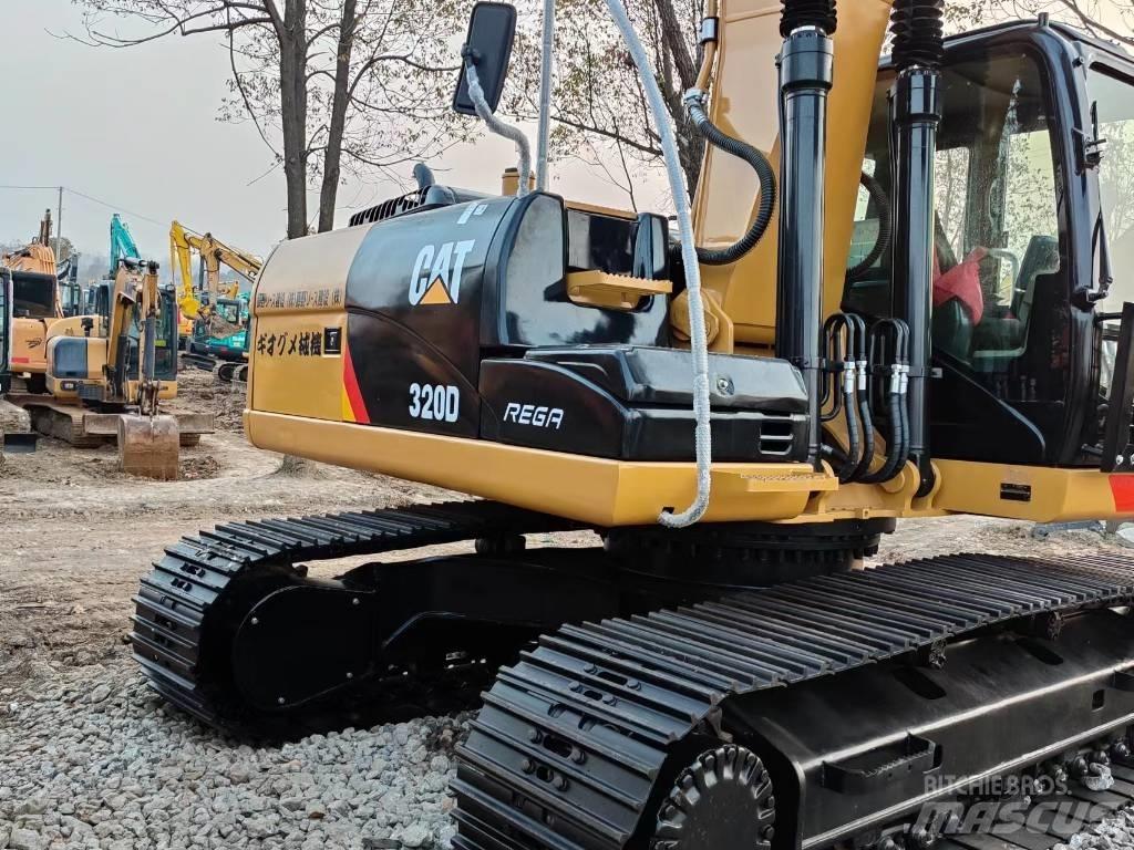 CAT 320 D Telakaivukoneet