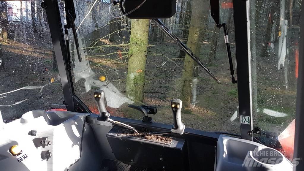Kubota M 5-092 Traktorit