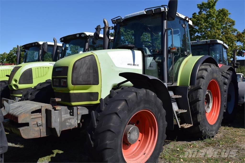 CLAAS Ares 826 RZ Traktorit
