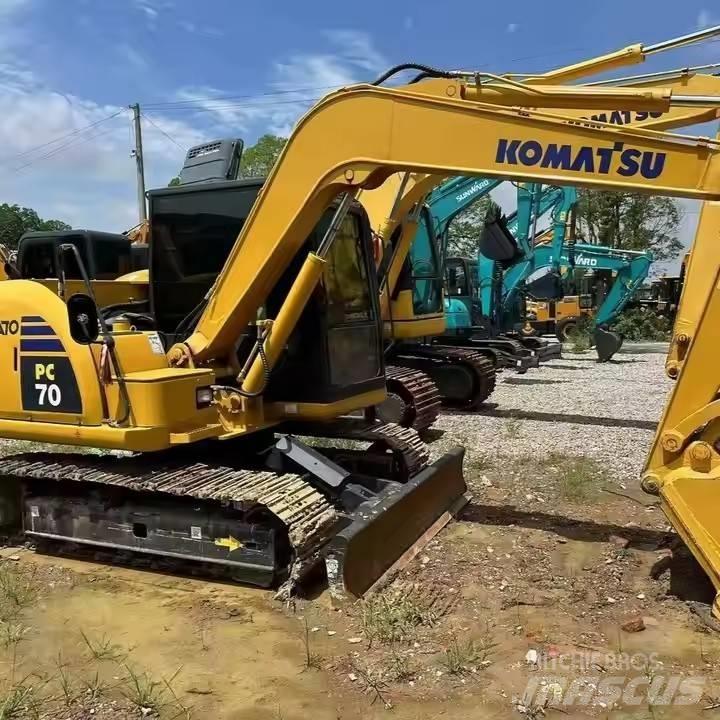 Komatsu PC70 Telakaivukoneet