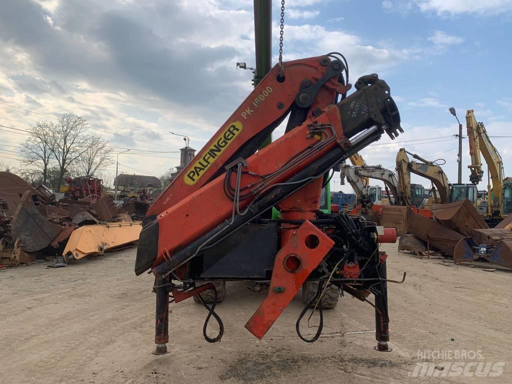 Palfinger PK16000A Tela-alustaiset nosturit