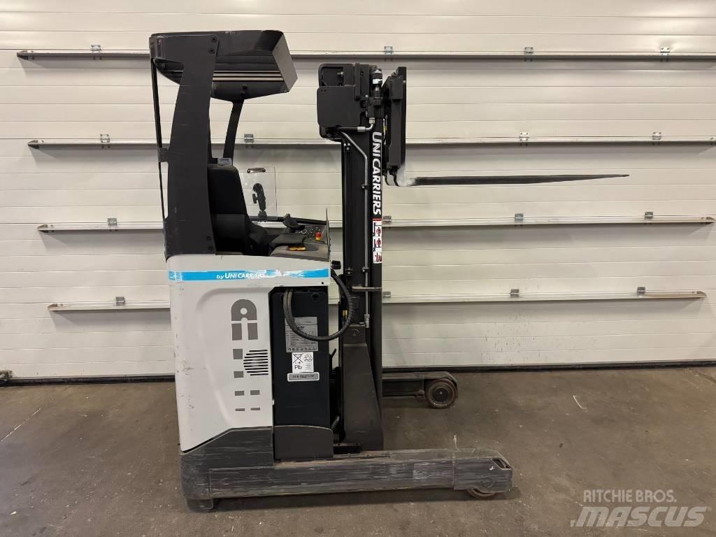 UniCarriers ULS 120 Työntömastotrukit
